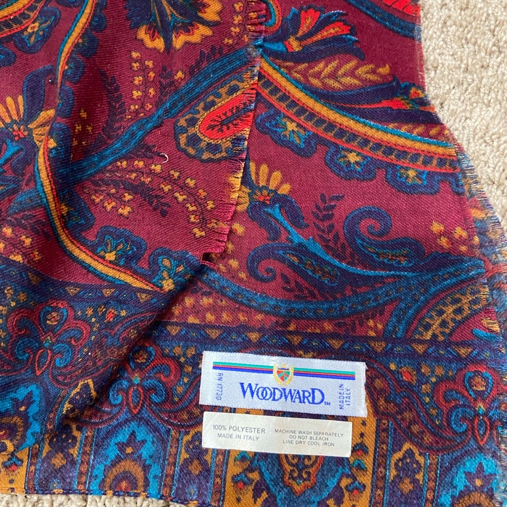 Woodward Paisley Scarf